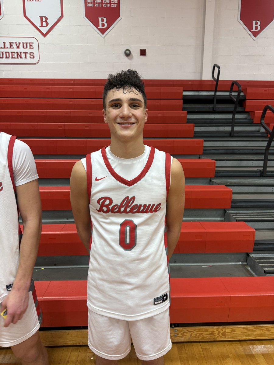 Bellevue Redmen Basketball tweet media