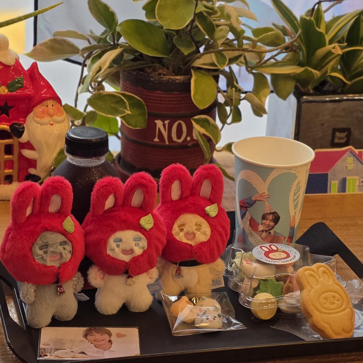 온유 생일 카페 인증샷