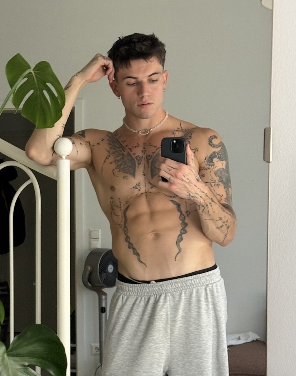 Noah (@noahtoxic717) on Twitter photo 