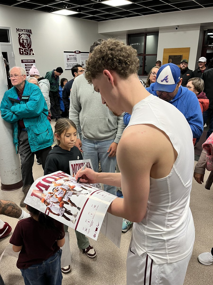 Montana Griz Basketball tweet media