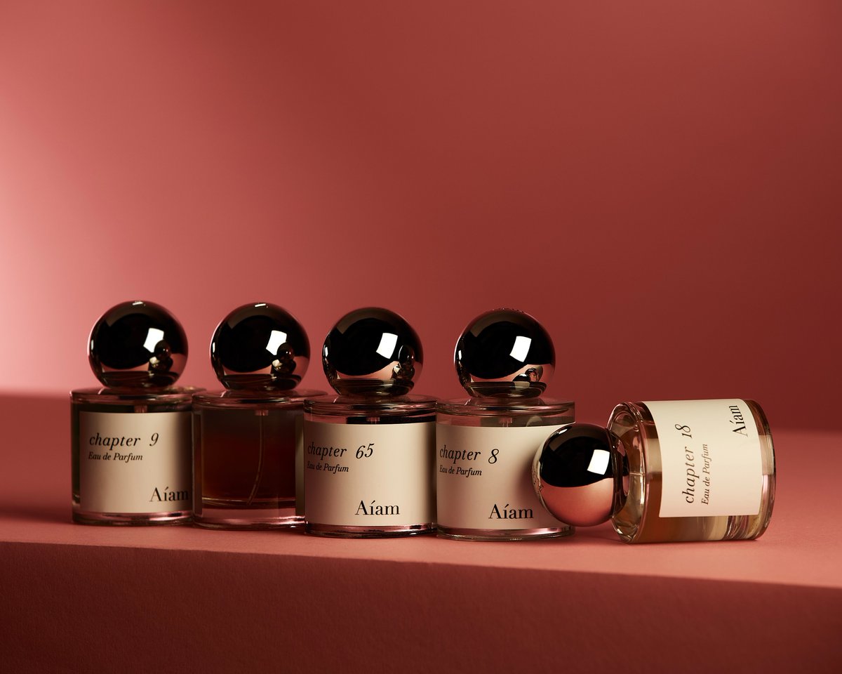 クリスマスまであと5日❄️

特別な想いを香りに込めて、ホリデーを彩る贈り物を。
ホリデー限定 GIFT BOX &amp; SHOP BAG に包んで、もっと特別に。

▼ CHECK
x.gd/FOtaO