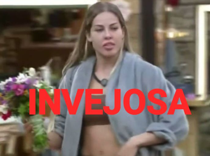 comentaagabs's tweet photo. Não existe nenhuma palavra melhor para descrever essa mulher. #ProvaDoFazendeiro https://t.co/GG7glLKJ7x