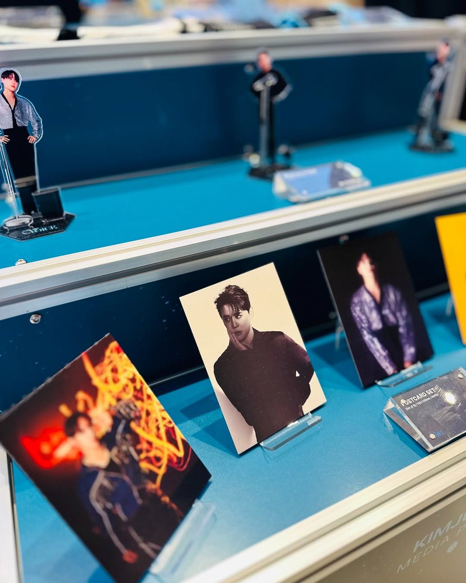 instagram.com/p/DSGwuv1FCUV/…
더현대 인스타에도 미디어 팝업 정보 올라왔네