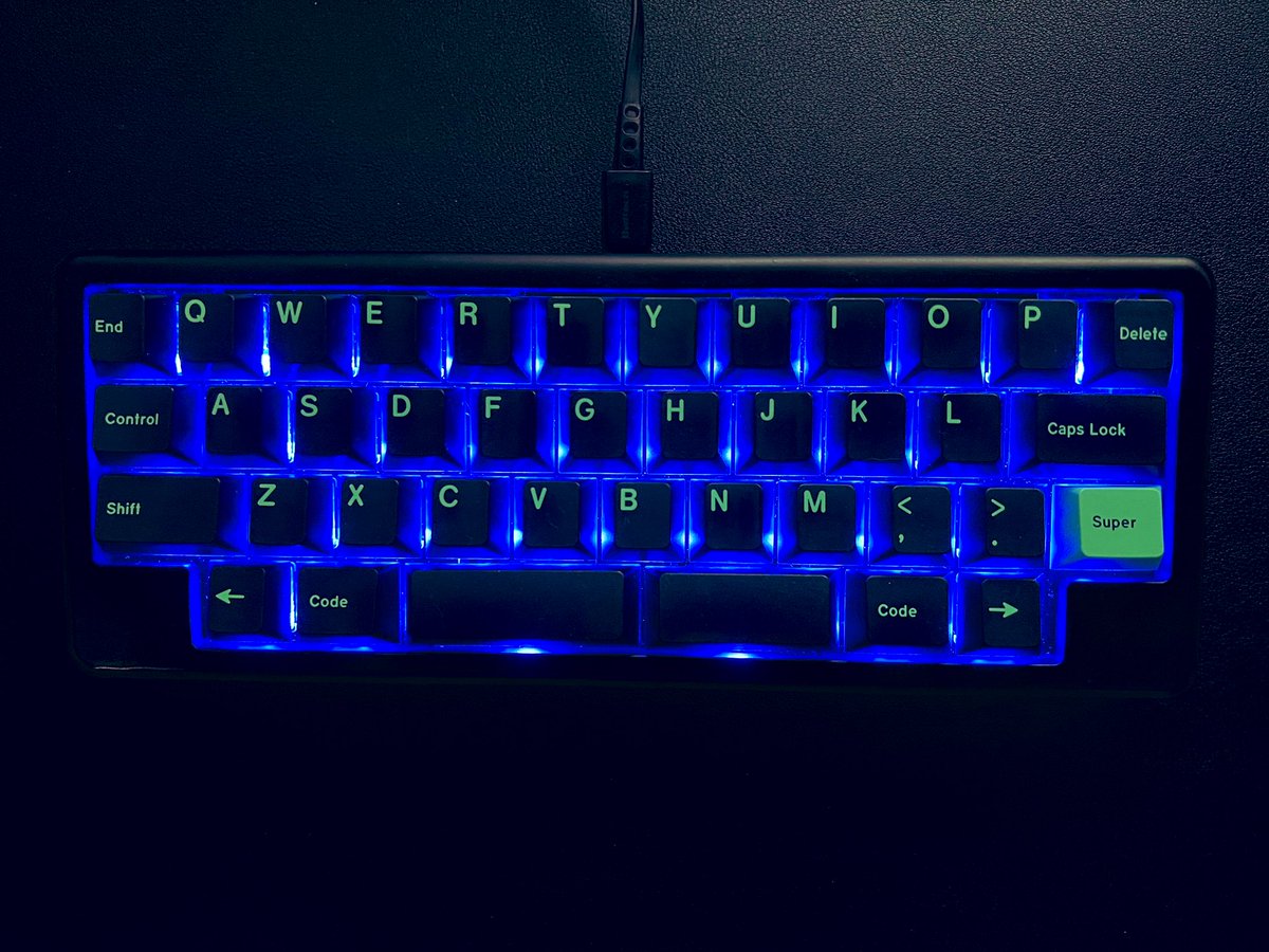 今日のキーボード #Trident40 #自作キーボード