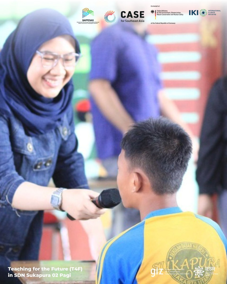 CASEforSEA's tweet photo. Project CASE Indonesia in collaboration with The Department of Labour, Transmigration and Energy of North Jakarta hosted Teaching for the Futures! (T4F)! ☀️

Read more: https://t.co/wgLua9vN0v https://t.co/9eD8sYgF1J