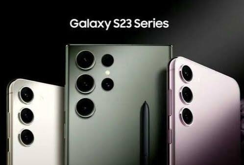 Koram_Akhilesh's tweet image. Breaking❗
OneUI8.5 build spotted for Galaxy S23 series Global variant 🥳

Build info:
S918BXXU8FYLB/S918BOXM8FYLB/S918BXXU8FYLB

S916BXXU8FYLB/S916BOXM8FYLB/S916BXXU8FYLB

S911BXXU8FYLB/S911BOXM8FYLB/S911BXXU8FYLB
#OneUI8_5 #GalaxyS23 #Samsung