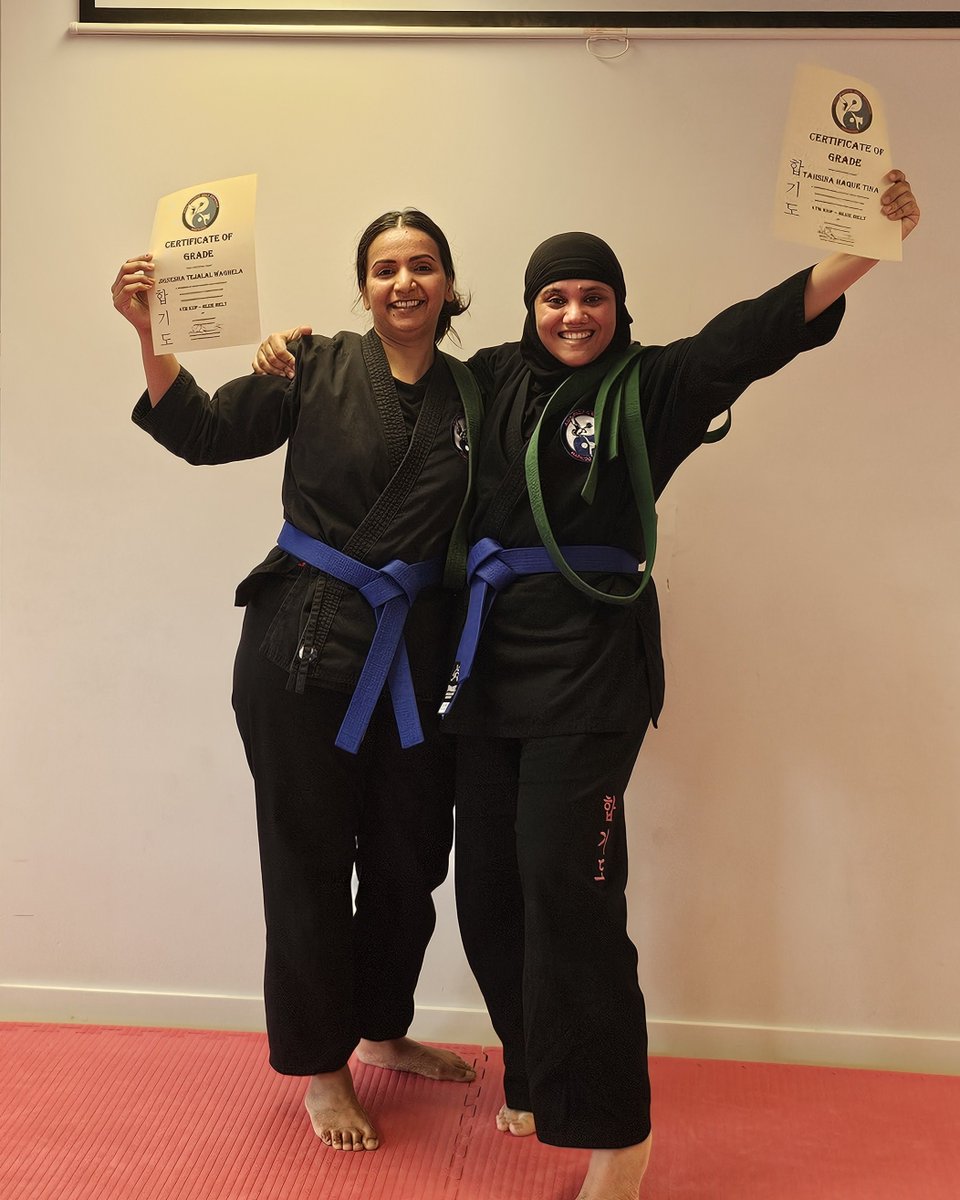 centenaryma's tweet photo. On 22 Nov 25, Jia took another step forward in her Hapkido journey, earning her Blue Belt.   Congratulations Jia!!!!   It wasn't an easy grading, but you stepped up and delivered.   It was awesome to watch.  #Hapkido #selfdefence #hapkidotraining #mountommaneyhub #hapkidograding https://t.co/EaGTtgxMnb