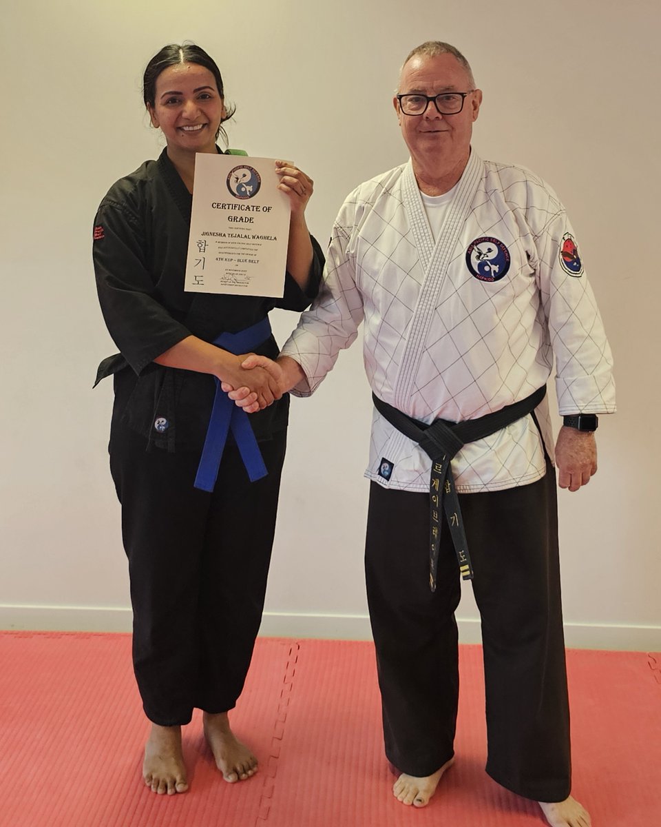 asiapacificself's tweet photo. On 22 Nov 25, Jia took another step forward in her Hapkido journey, earning her Blue Belt.   Congratulations Jia!!!!   It wasn't an easy grading, but you stepped up and delivered.   It was awesome to watch.#Hapkido #selfdefence #hapkidotraining #mountommaneyhub #hapkidograding https://t.co/liRWpxlNr5