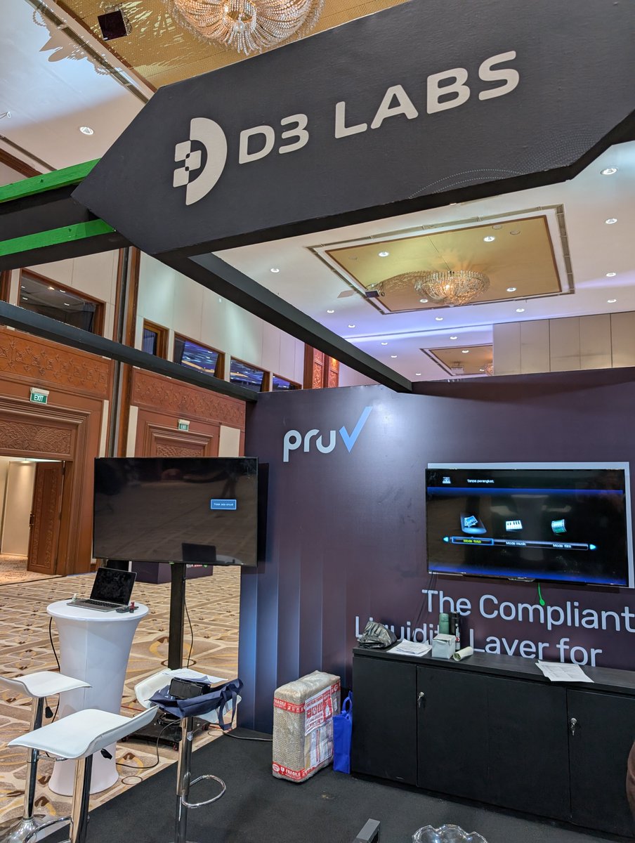 Day two at #IDBW2025!
Come and say hi to me at <a href="/D3Labsdotio/">D3Labs.io</a> <a href="/PruvFinance/">Pruv Finance</a> booth!