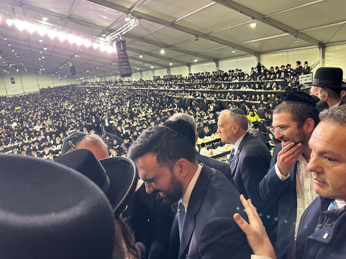 Satmar Headquarters tweet media