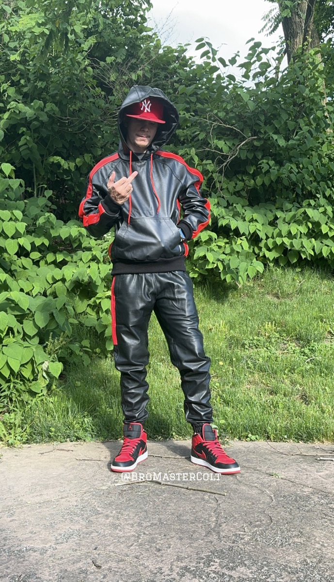 LockedAlphaColt tweet media