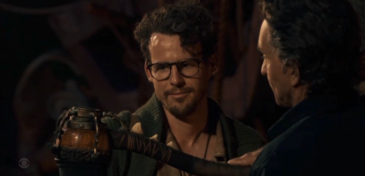 fationinsulin's tweet image. A true ally fucked over from dumb players 😭😭😭 #Survivor #survivor49