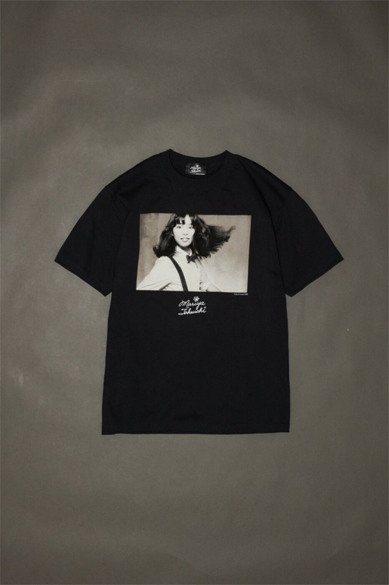 natalie_mu's tweet photo. 竹内まりや×JOURNAL STANDARDのコラボTシャツ発売、45年前のポートレートをデザイン

「国も世代も超えて、たくさんの方々に着ていただけたら幸せです」

🔽記事本文・コメント全文あり
https://t.co/atSe1cmqRc

#竹内まりや https://t.co/v0HIA4BqGl