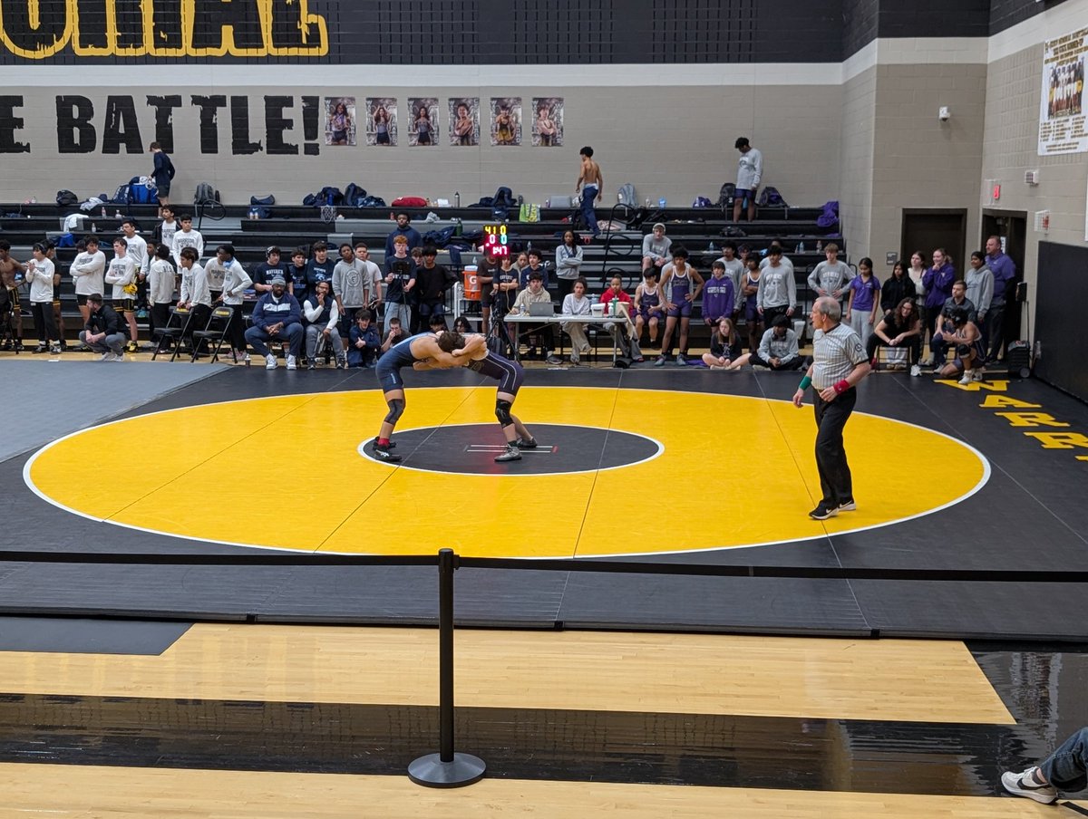 CoachNickStokes's tweet image. What a beautiful day for Wrestling!  The Knights fought hard at the district duals. Thanks Memorial for hosting! Frisco ISD has great wrestling Coaches and athletes... It was on full display today!