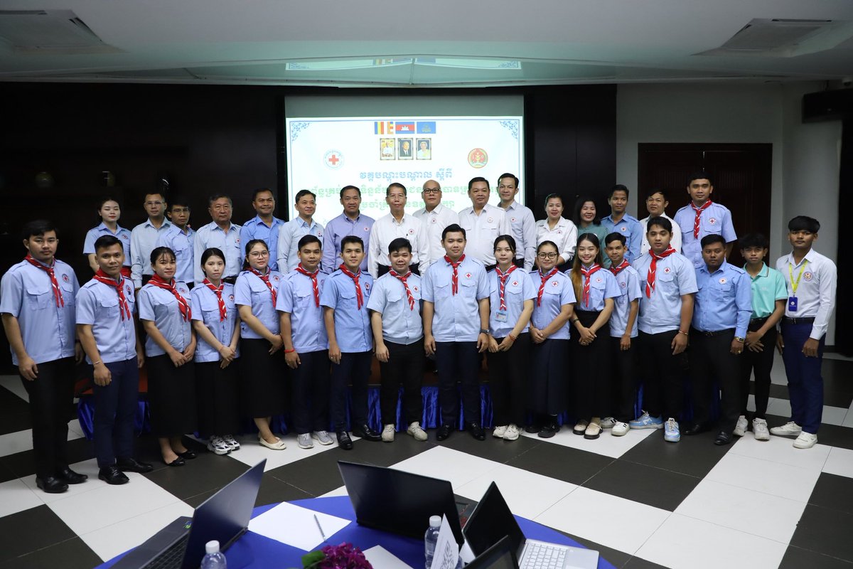 Cambodian_RC's tweet photo. #CRC #Youth and #Volunteering #Development!
#CRC conducted 2nd Youth & Volunteer #DataBase #Management #System #TrainingCourse to 25 Universities in Phnom Penh, in total of 62 participants (9 female).
09 Dec 2025!
https://t.co/LiicpcRCzy https://t.co/psUO39g8bq