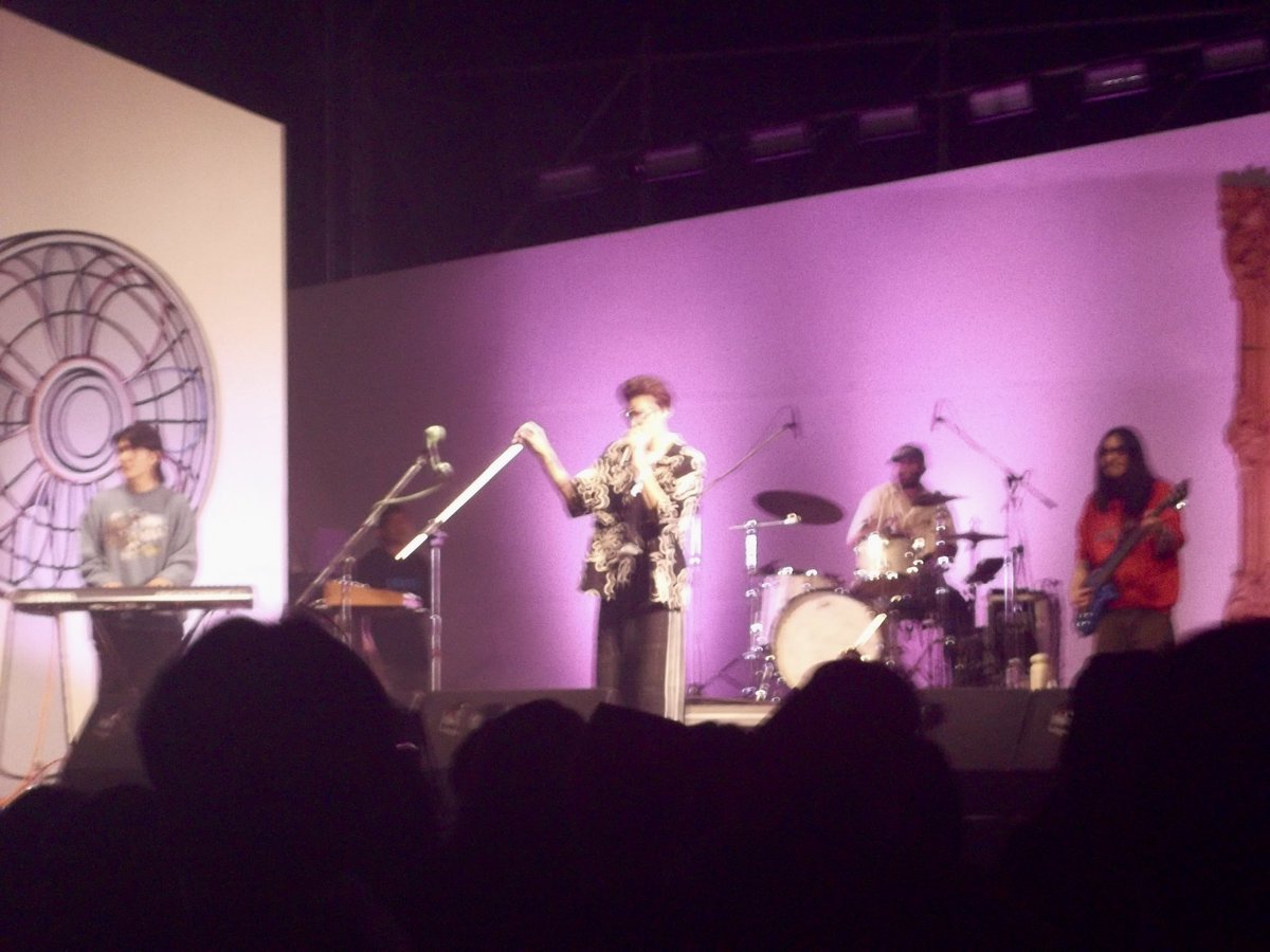 promphakk's tweet photo. https://t.co/LN2u9uIgCU