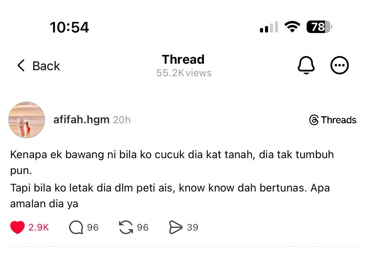 zulazri03's tweet photo. The Question     Vs          The answer 😭😭 https://t.co/1z8SjHRpnY