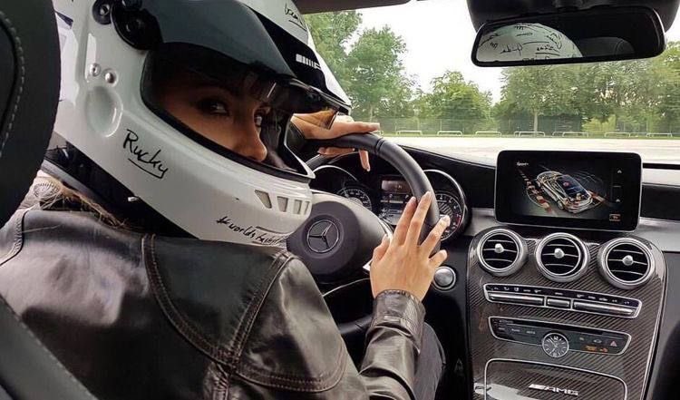 raunl7's tweet image. 