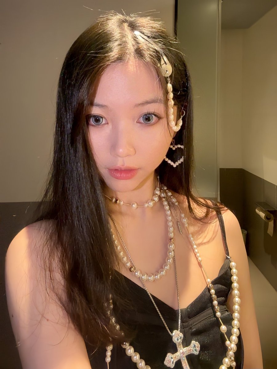 你好  请和我做爱吧