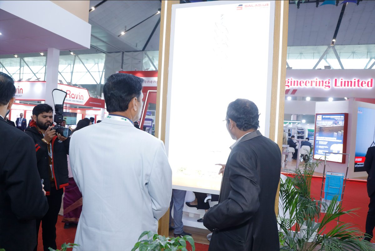 SalasarLimited's tweet photo. It was an honour to host Dr. R. K. Tyagi, CMD, PowerGrid, at the Salasar stall during TransTech India 2025. His visit reaffirmed our shared commitment to strengthening India’s transmission network.
#PowerGrid #TransTechIndia2025 #SalasarTechnoEngineering https://t.co/Tw9ke46CbH
