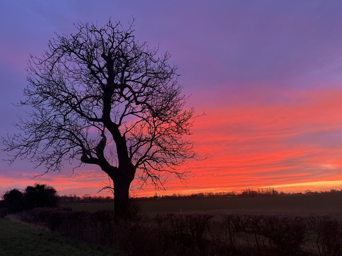 CharlesAnyan's tweet photo. Strong start to the day here in #Springthorpe ๐ช๐ด๓ ง๓ ข๓ ฅ๓ ฎ๓ ง๓ ฟ๐ฌ๐ง https://t.co/kLCRIVIkYH