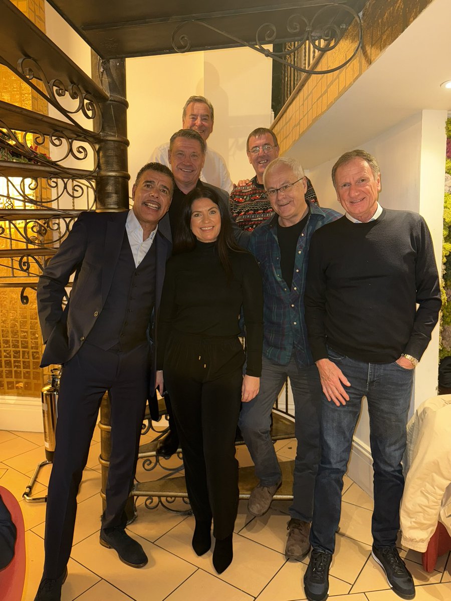 Great night in London last night catching up with the old soccer Saturday crew ❤️