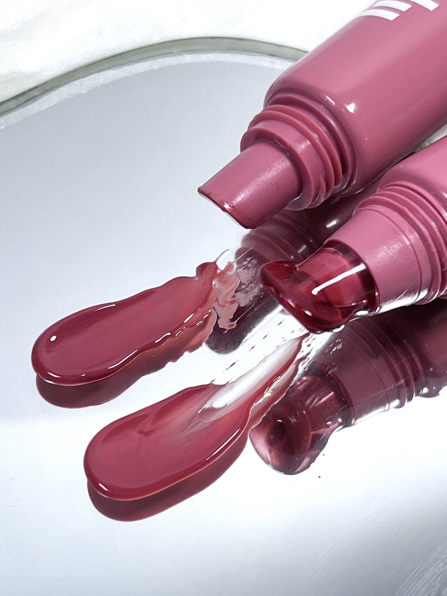 leniazaa's tweet photo. Wardah Lips Rescue itu packaging-nya juga lucu banget, gemes 💕✨ https://t.co/VpJEayl06r