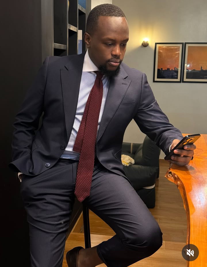 NO_BRAINER🇷🇼 tweet media