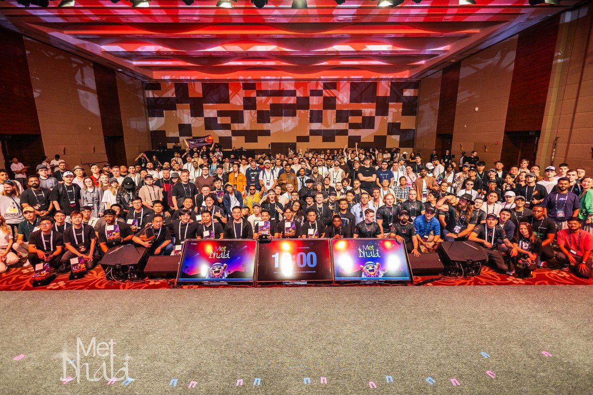 ananaiax's tweet image. Happy to be part of @met_lparmy &amp;amp; @MeteoraAG &amp;amp; @0xSoju 
Such a real, warm community. 

MetDhabi in Abu Dhabi happen the organizers, the LPs, the people who bring this all to life, grateful for the energy and the connections.

Thank you to everyone who made $MET