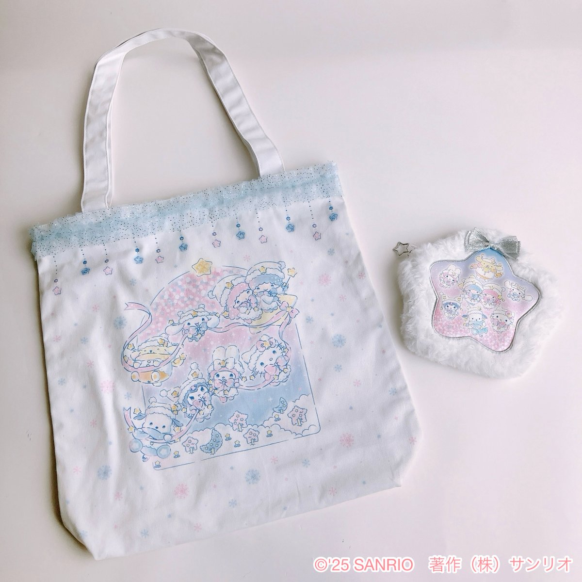 ec_sanrio's tweet photo. ＼17日発売！#新商品 🌟／
キラキラウィンターデザインシリーズ✨

クリスマスの夜にみんなで夜空を飛び出す様子がかわいいね✨もこもこな装いがポイント💕

本店👇
https://t.co/rQ0tt0cXMv
楽天市場店👇
https://t.co/hYH18ATTy3
Yahoo!ショッピング店👇
https://t.co/UFijqY7PBu
※発売日9:30公開 https://t.co/aacBglb3SS