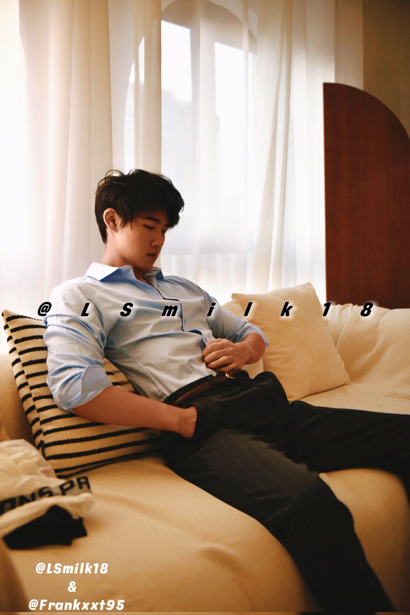 好涨
来个人帮我一下

摄影师：<a href="/Frankxxt95/">大大屁股君</a>
出    镜：<a href="/LSmilk18/">大魔王 （21-26香港🇭🇰）</a>