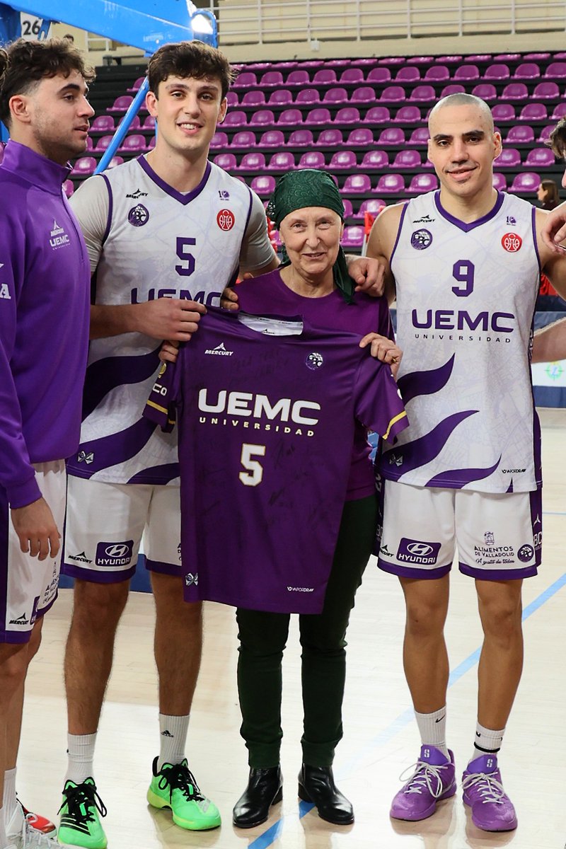 CBC_Valladolid's tweet image. 💜 ¡Este sábado volvemos a Pisuerga, afición! ¡Con todo vuestro apoyo y el de nuestra queridísima Tere, una parte fundamental de este equipo!

@UEMC #BaloncestoValladolid