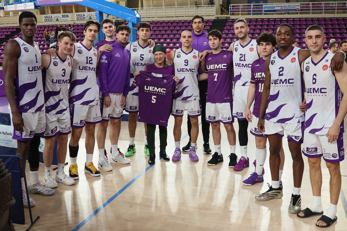CBC_Valladolid's tweet image. 💜 ¡Este sábado volvemos a Pisuerga, afición! ¡Con todo vuestro apoyo y el de nuestra queridísima Tere, una parte fundamental de este equipo!

@UEMC #BaloncestoValladolid