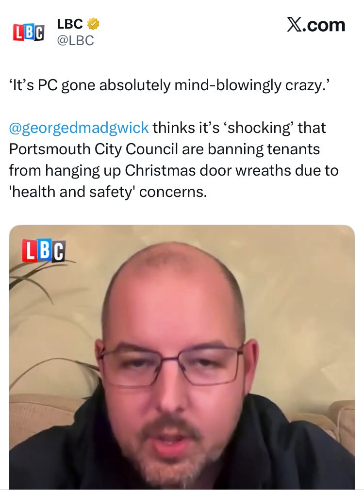 Streettough's tweet image. Imagine being having to spend an xmas stuck listening to some boring cunt droning on about total shit like this?

I’m of course aware that UK press/media has worked incredibly hard for many years to ensure this is exactly what 25th Dec looks like for many of us.