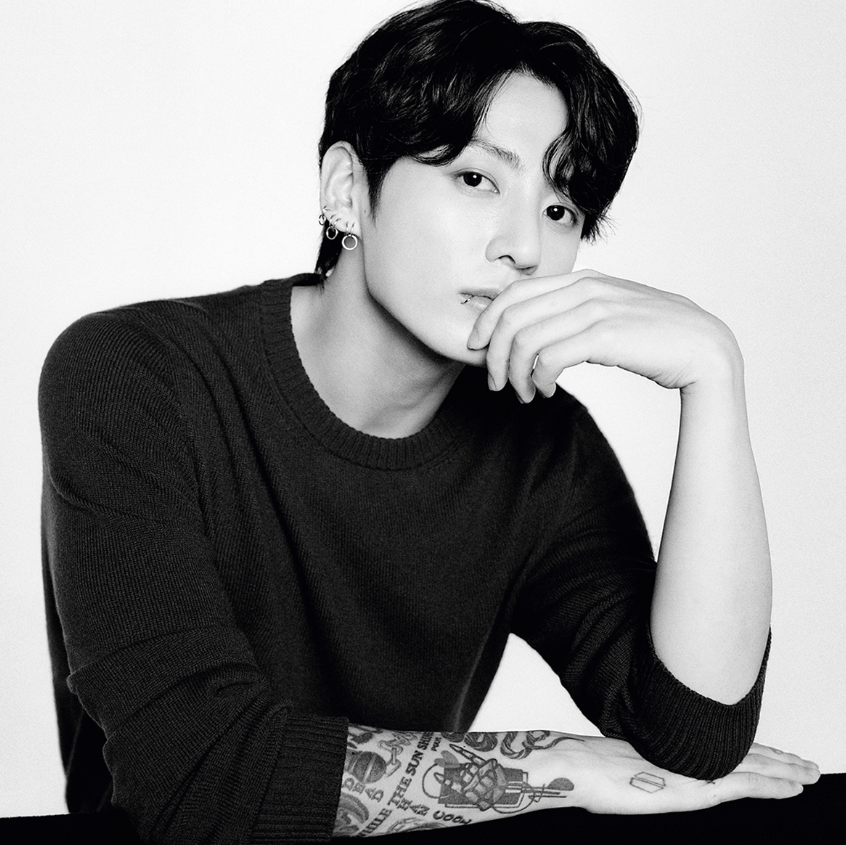 About Music tweet media