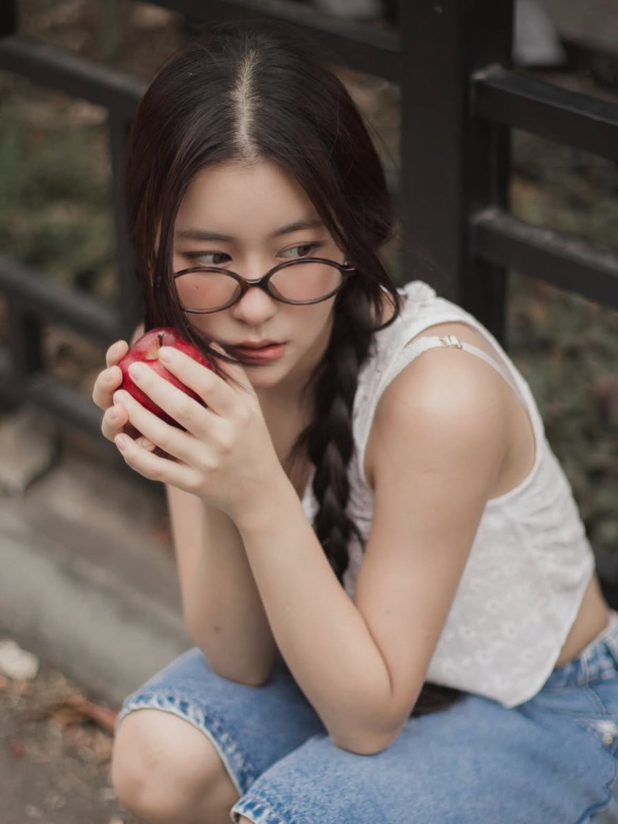 CiizeDaisy's tweet image. [Ciize Update] Post IG 111225

IG : jzornphotoholic
🔗 instagram.com/p/DSHTZThj6Ww/

#ciizezphr #CiizeRutricha #MyFanze