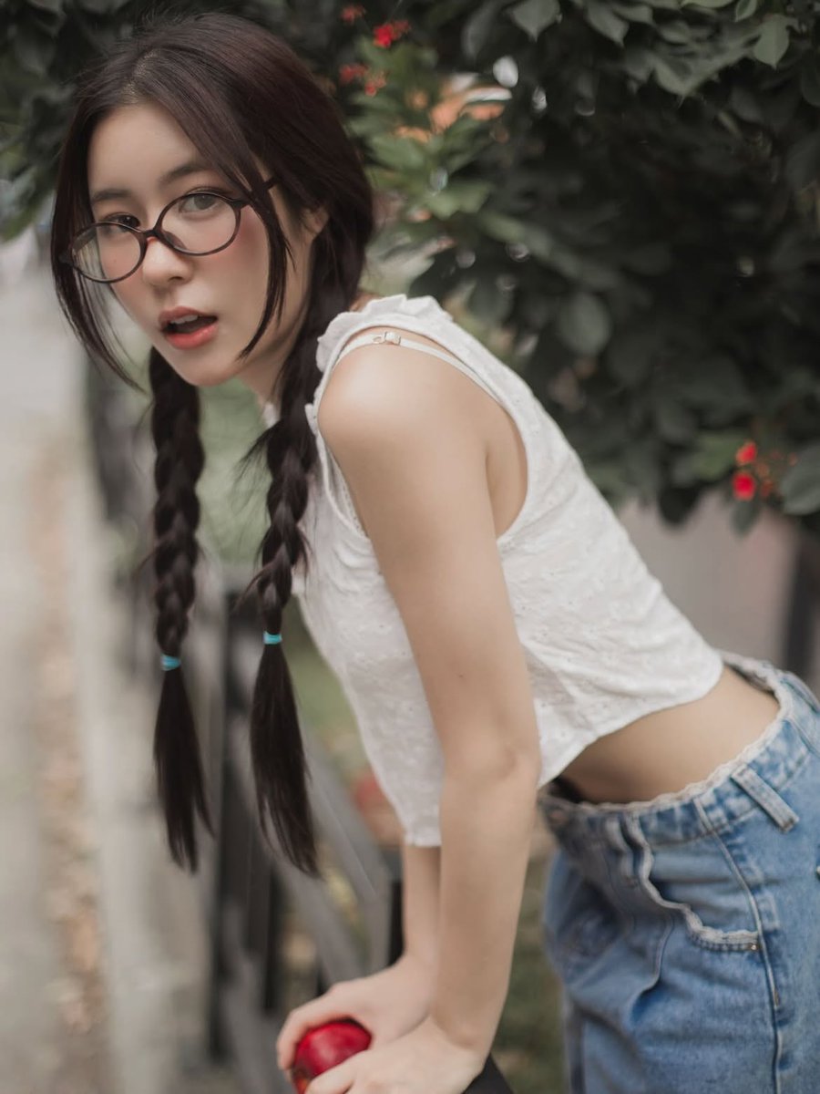 CiizeDaisy's tweet image. [Ciize Update] Post IG 111225

IG : jzornphotoholic
🔗 instagram.com/p/DSHTZThj6Ww/

#ciizezphr #CiizeRutricha #MyFanze