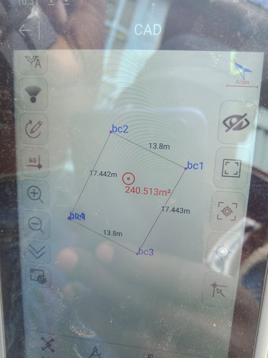 Good morning 🌅 
Unaamua kuweka wall kwa ploti yako, jirani anasema umeingia kwake, inabidi umeita surveyor mapema msolve hio issue before uende job ndio funding aingie KAZI.
For due diligence call 0718300725