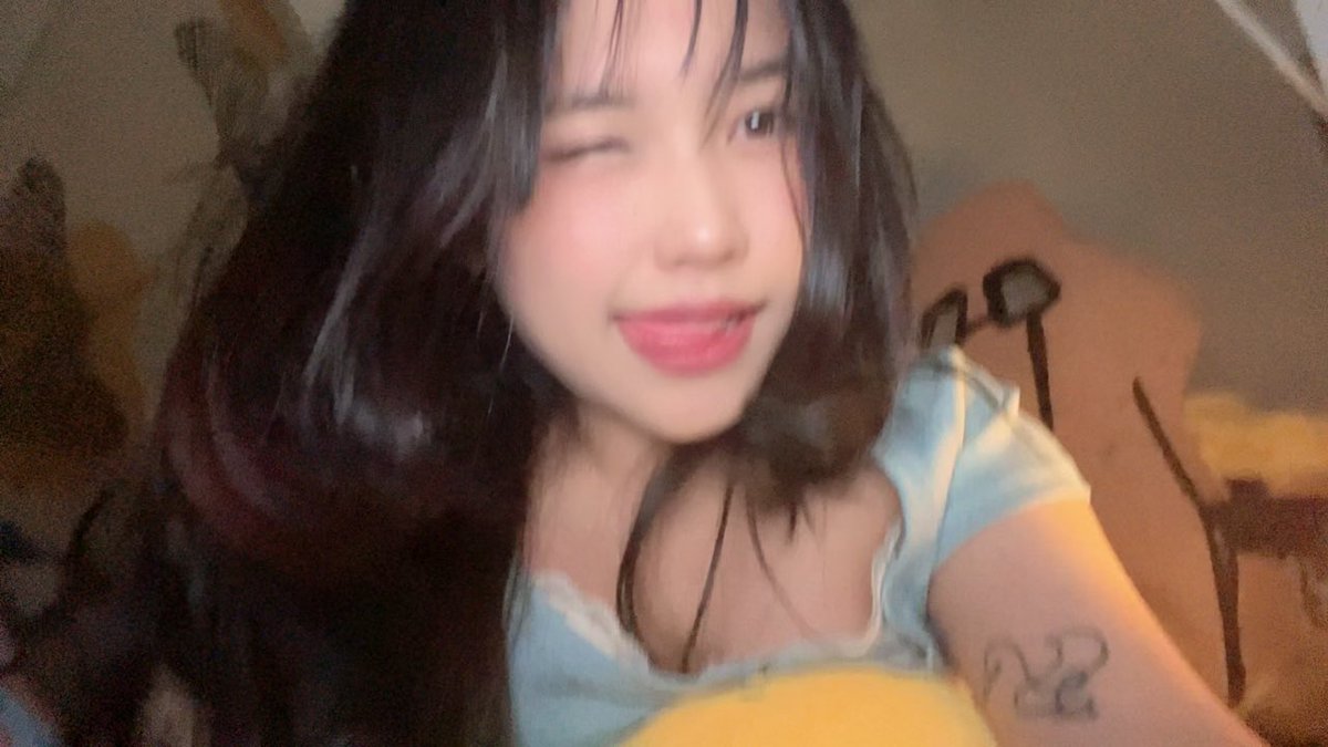 Sisca🐥 #UntukKita #٢١٣١ tweet media