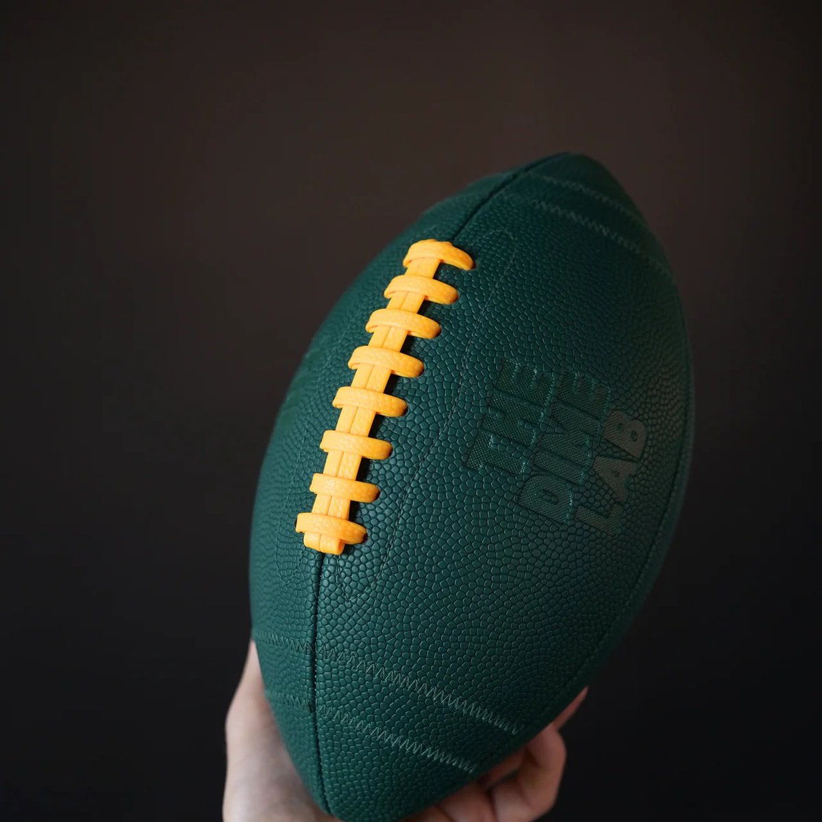 KurtBenkert's tweet image. In the past month we’ve moved more footballs through our doors than our ENTIRE first year of business - without your word of mouth and positive reviews it wouldn’t have happened

I just wanted to thank you guys sincerely for trusting us to make quality products at @ShopTheDimeLab