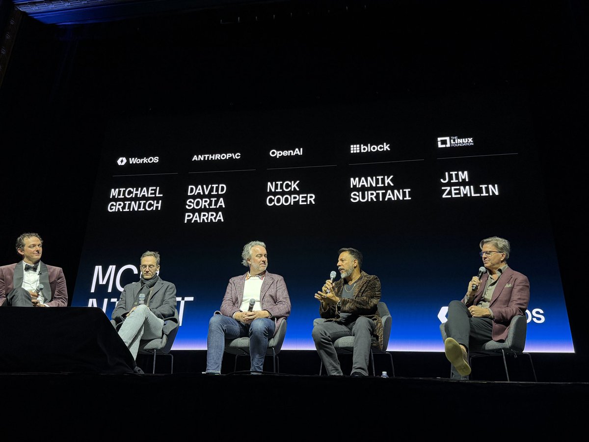 Mark Collier 柯理怀 tweet media