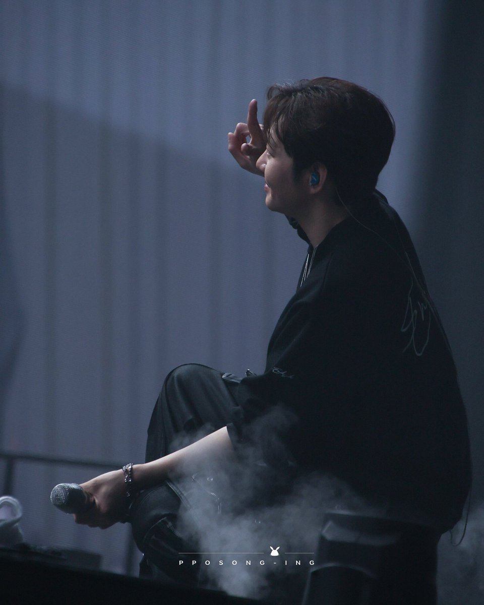 ๋ฝ์ก์ tweet media