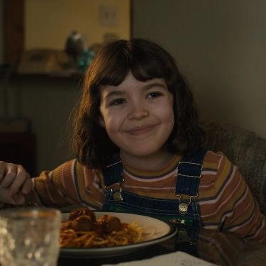 ⁰¹¹ ... tweet media