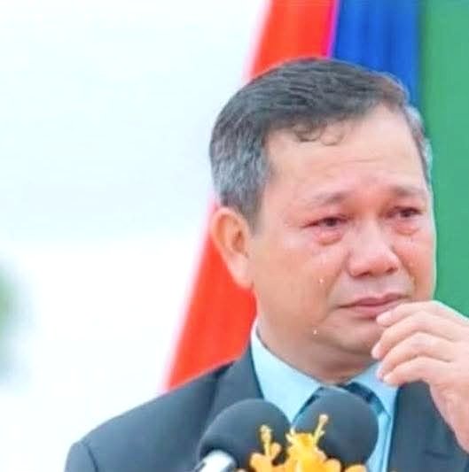 กล้องพร้อมคนพร้อม reaction พร้อม
ฮุนมาเน็ตหลั่งน้ำตา ซีนนี้ แอดสงสารจริงๆ ขอร้องเพลงให้กำลังใจหน่อย “ร้องไห้ หา….เมิง หรือ?”