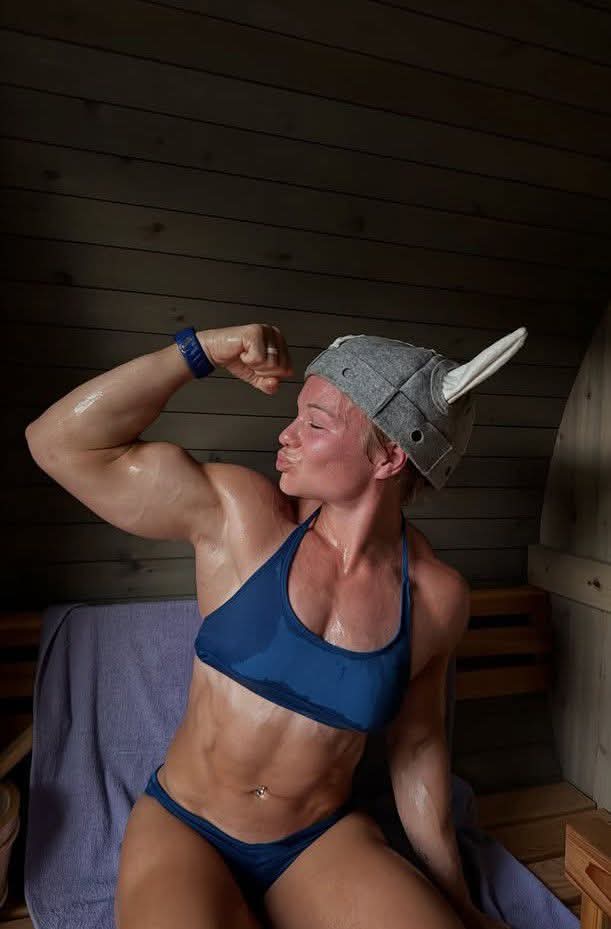 The Pitbull - NOT @ivynile_wwe tweet media