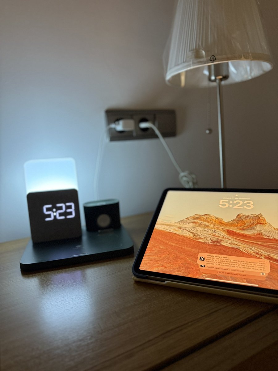 5:23. Rumbo a Madrid en el tercer día de huelga médica.
A negociar de verdad, con firmeza y con respeto a la profesión.

<a href="/cesmmur/">CESM Región Murcia</a>