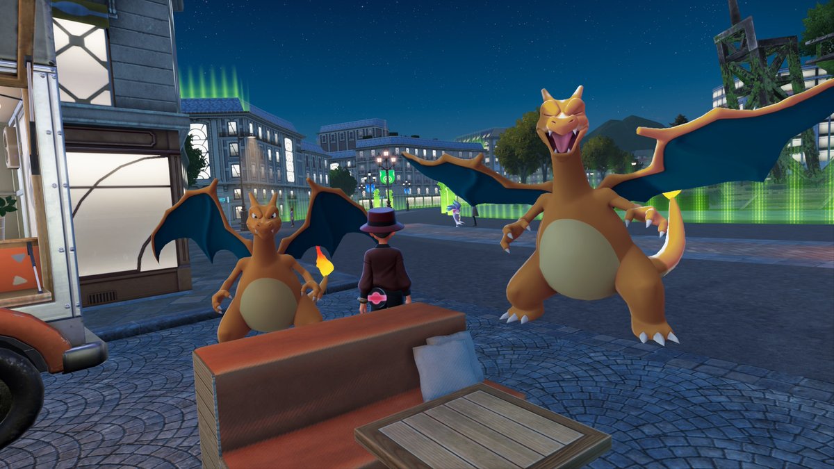 The size comparison between Grishams Zard and my Alpha one is funny.  So funny infact that even my Zard is laughing about it lol