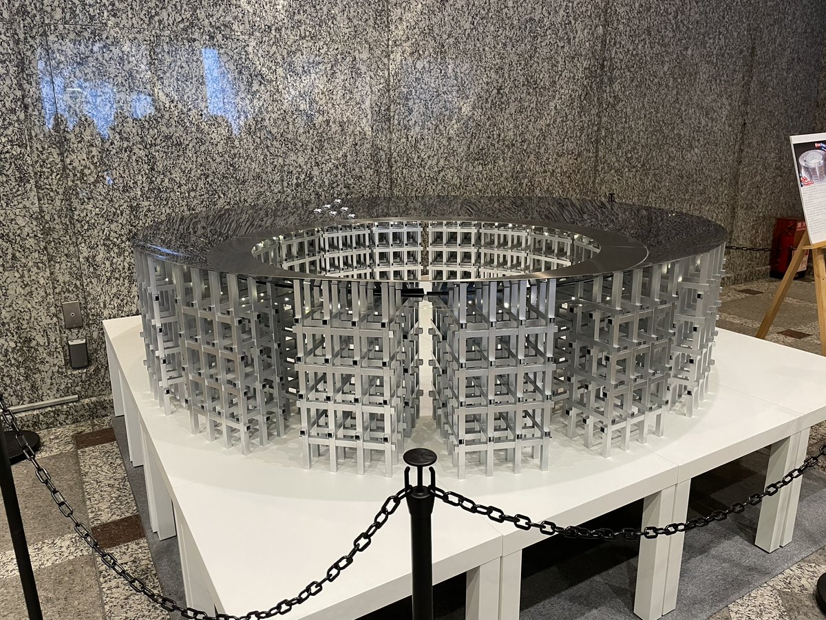 大阪市役所で大屋根リング模型展示中】生野区のものづくり企業「現代