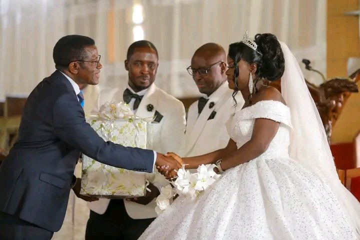 CelebPatrolUg's tweet image. Renowned media personality and Church minister, Dr. Sam Kazibwe, has officially tied the knot with his partner Sonia Babirye in a beautiful wedding ceremony held at Namirembe Cathedral.