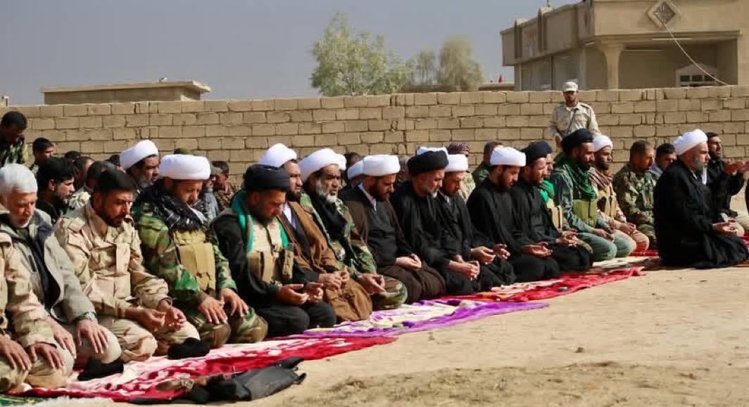 حامين العرض 

الجمله التي تزعج اخواننا بالوطن  لانها تذكرهم ببيع ارضه! محاولين تحريف معناها إلى استهزاء لكنها الحقيقه التي ستبقى تلاحقهم ولا يستطيعون "دفنها" 

نعم انهم حماة العرض بدمائهم وتضحياتهم عاد العراق 🇮🇶